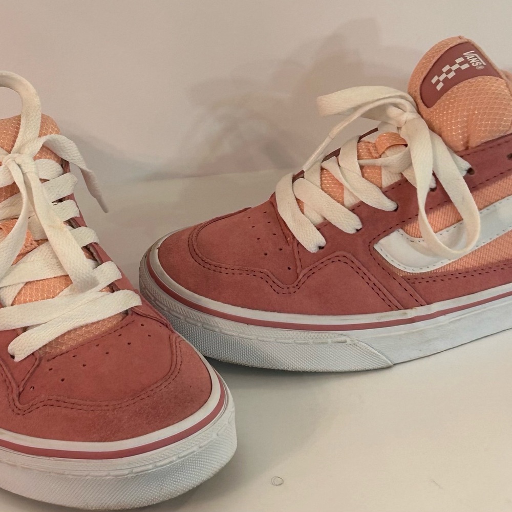 Vans Off The Wall Women’s Size 8.5 Pink Peach Low Top Sneakers - Picture 5 of 6